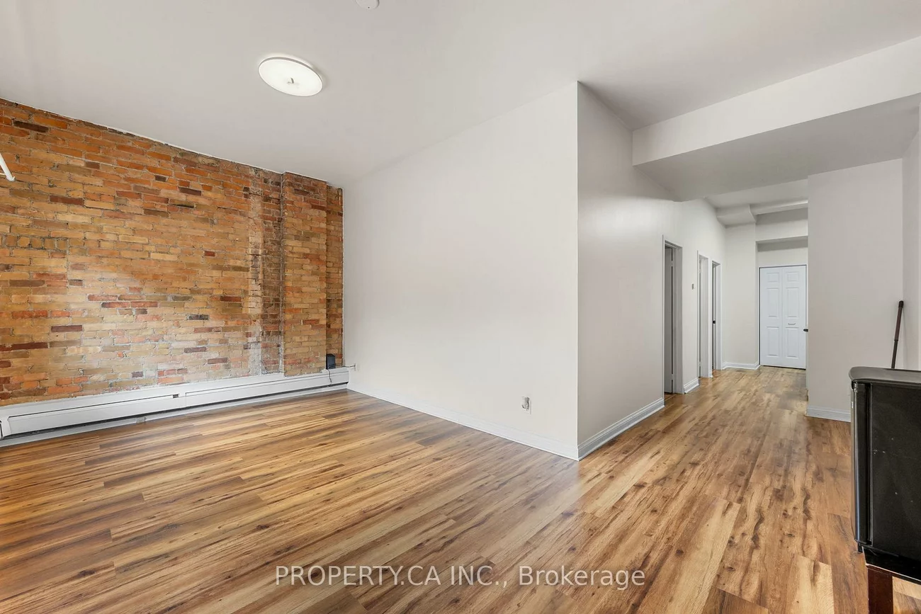117, Vaughan, Humewood-Cedarvale, Toronto