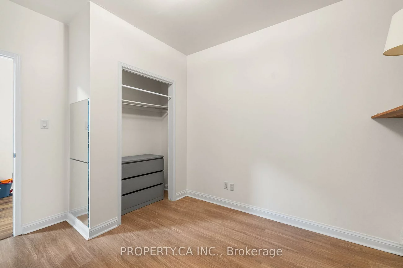 117, Vaughan, Humewood-Cedarvale, Toronto