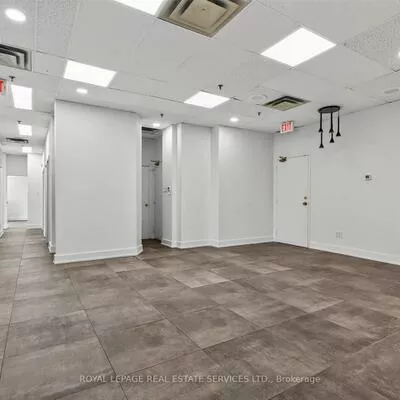 421, Bloor, North St. James Town, Toronto