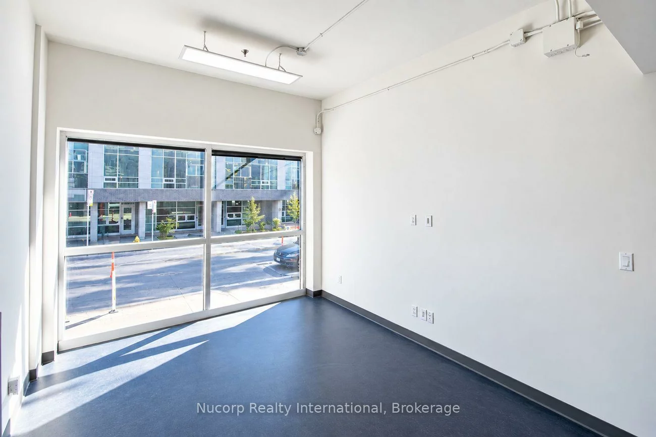 422, Adelaide, Waterfront Communities C1, Toronto