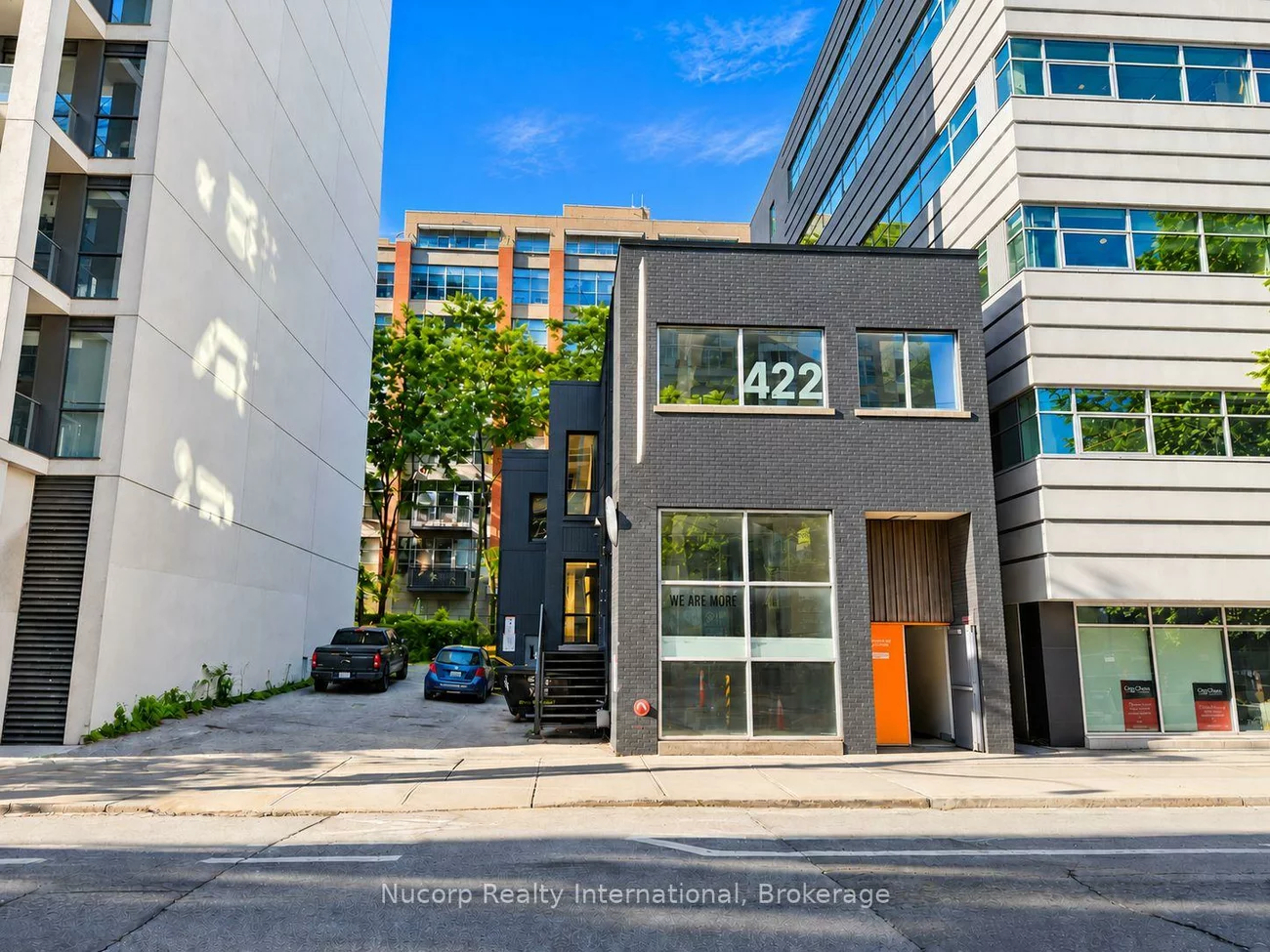 422, Adelaide, Waterfront Communities C1, Toronto