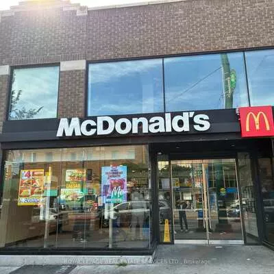 298, Spadina, Kensington-Chinatown, Toronto