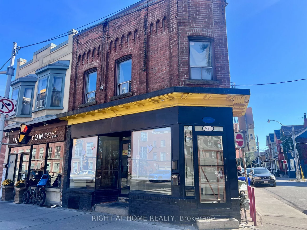 1421, Bloor, Dufferin Grove, Toronto