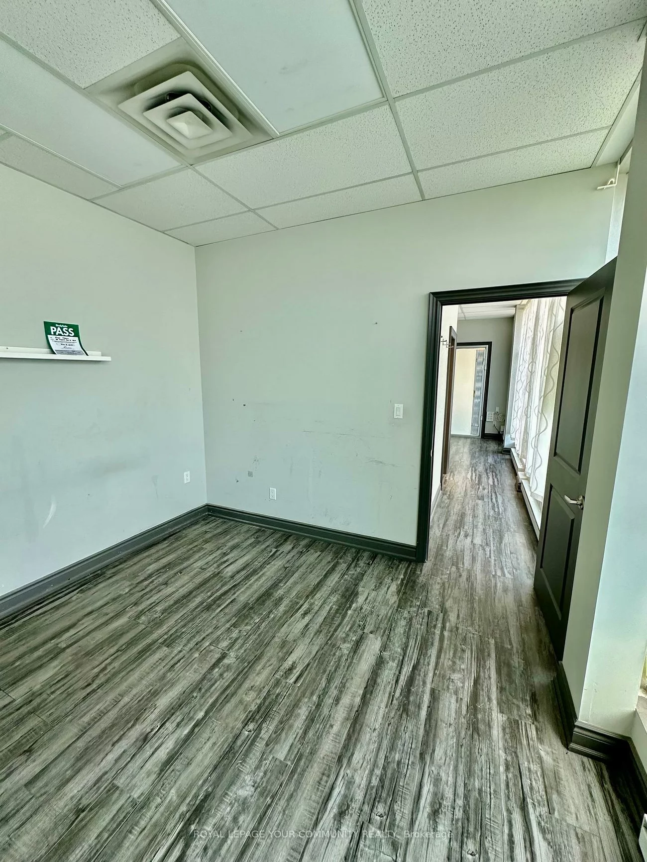 80, Finch, Newtonbrook West, Toronto