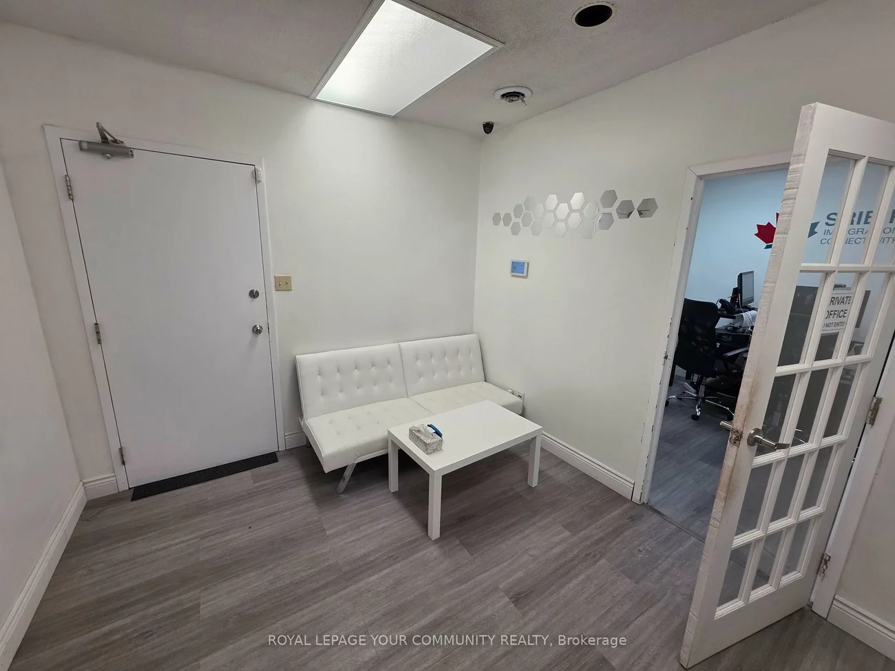 4218, Lawrence, West Hill, Toronto