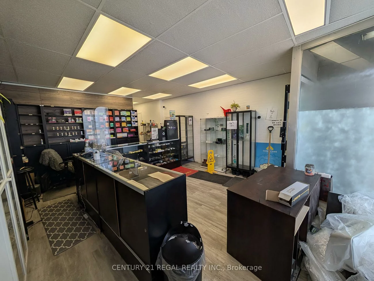 923, Kingston, The Beaches, Toronto
