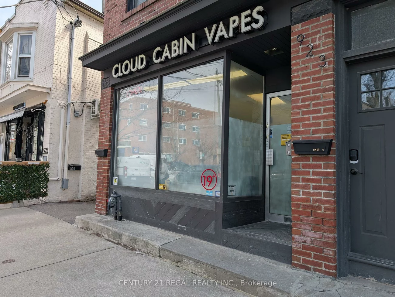 923, Kingston, The Beaches, Toronto