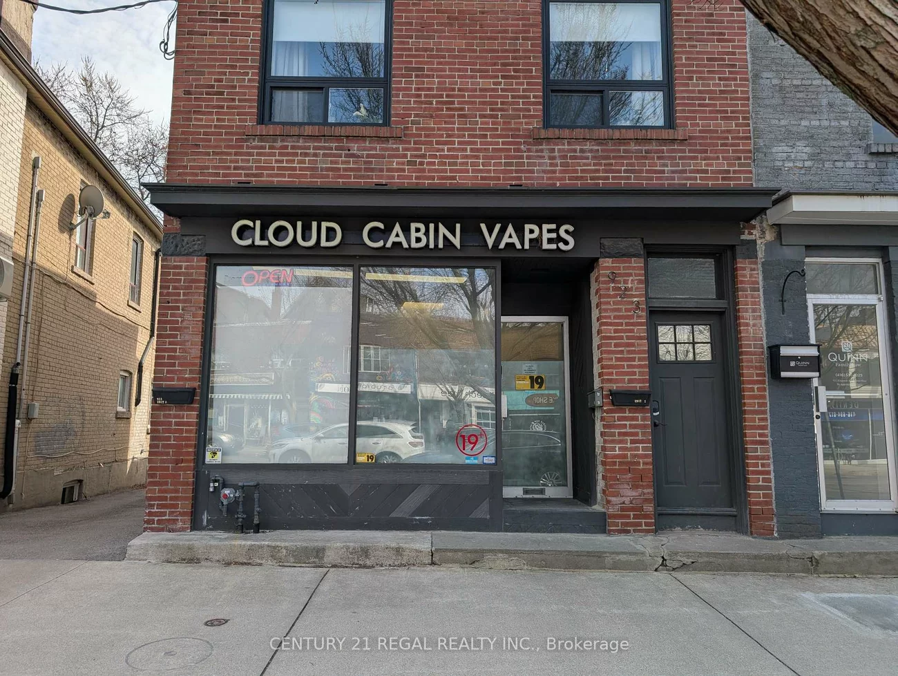 923, Kingston, The Beaches, Toronto