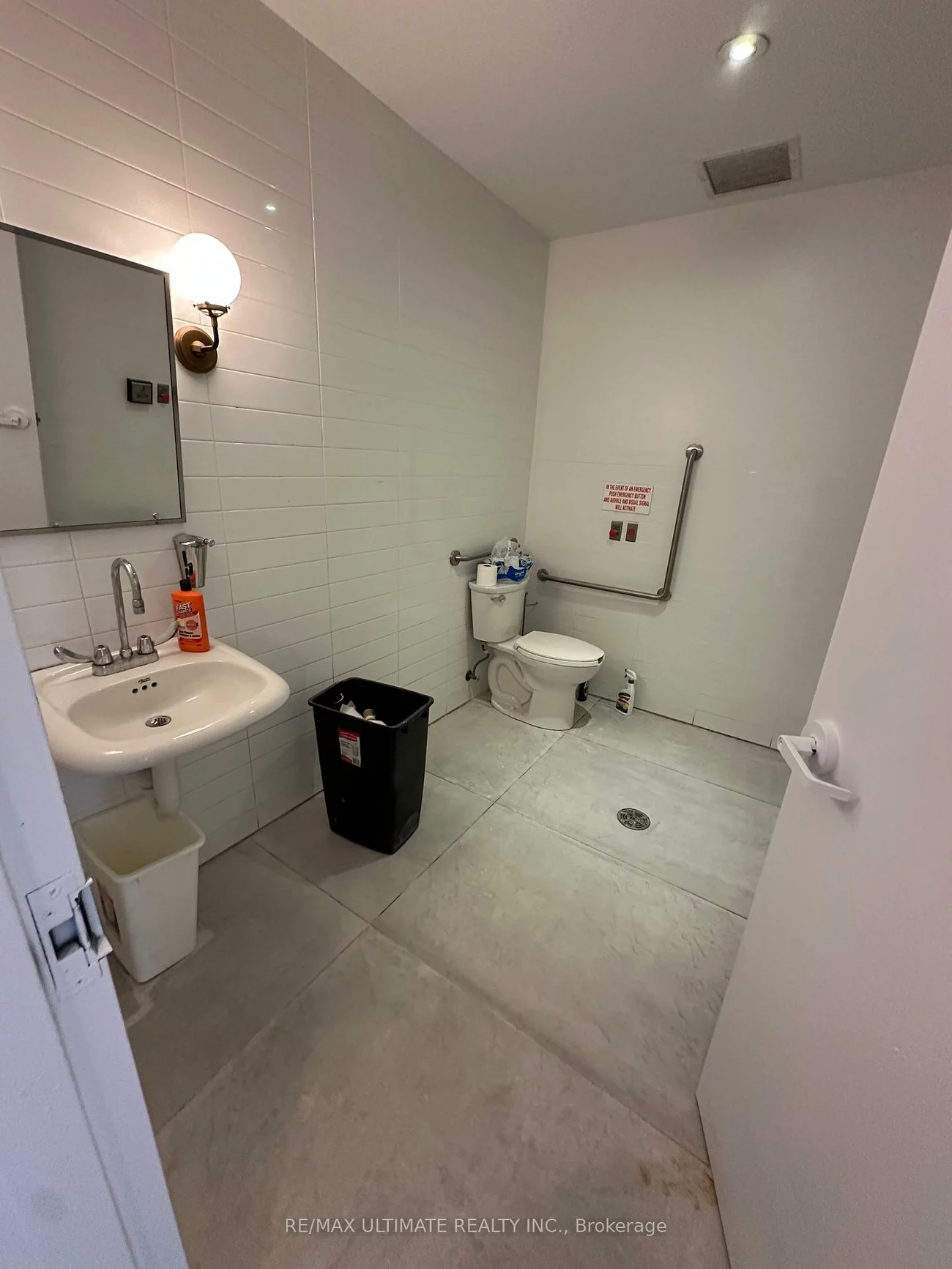 1501, Gerrard, Greenwood-Coxwell, Toronto