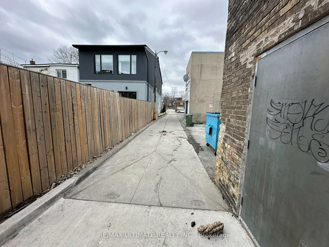 1501, Gerrard, Greenwood-Coxwell, Toronto
