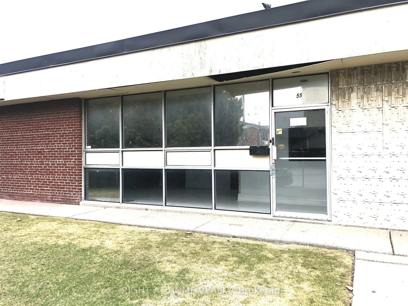 55, Estate, Woburn, Toronto