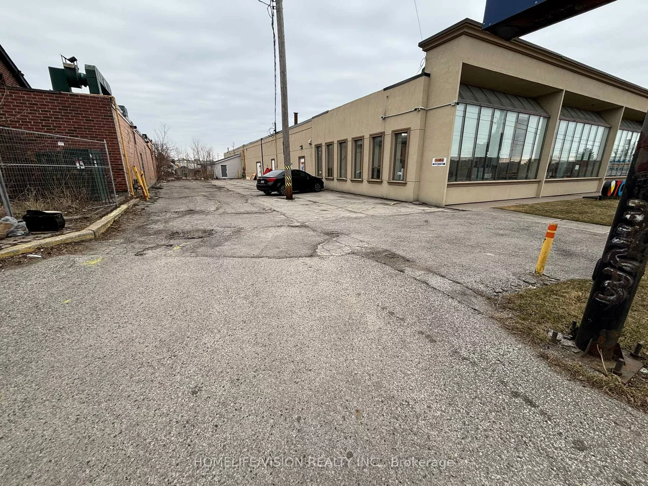 301, Danforth, Clairlea-Birchmount, Toronto