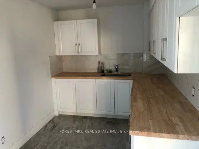 127, Raleigh, Clairlea-Birchmount, Toronto