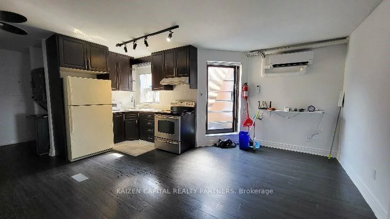 2637, Eglinton, Kennedy Park, Toronto
