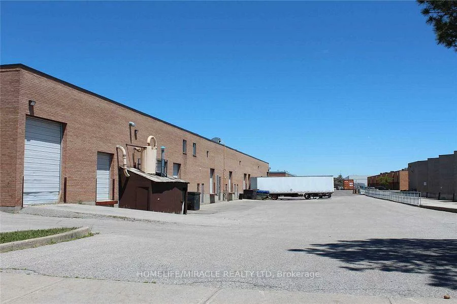 105, Ironside, Rouge E11, Toronto