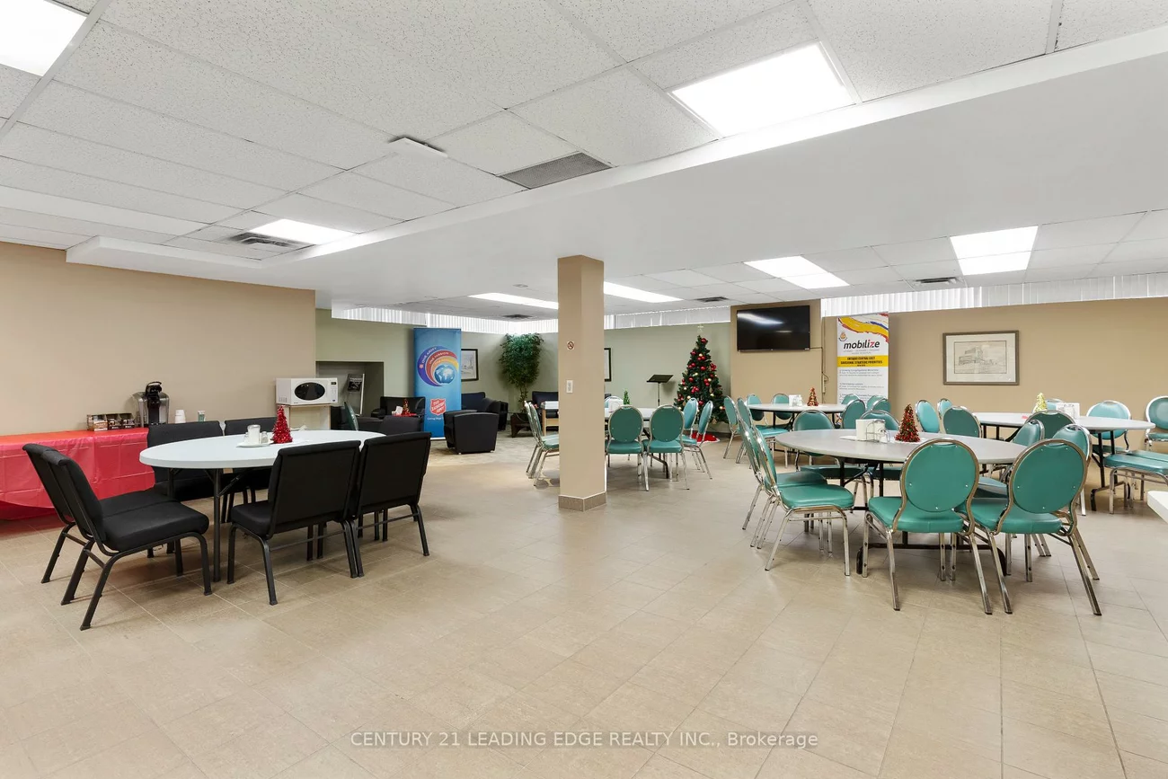 1645, Warden, Wexford-Maryvale, Toronto