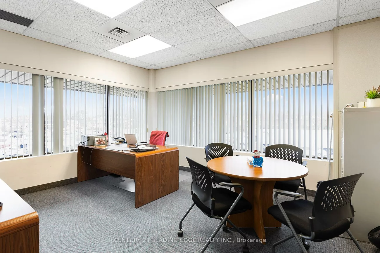 1645, Warden, Wexford-Maryvale, Toronto