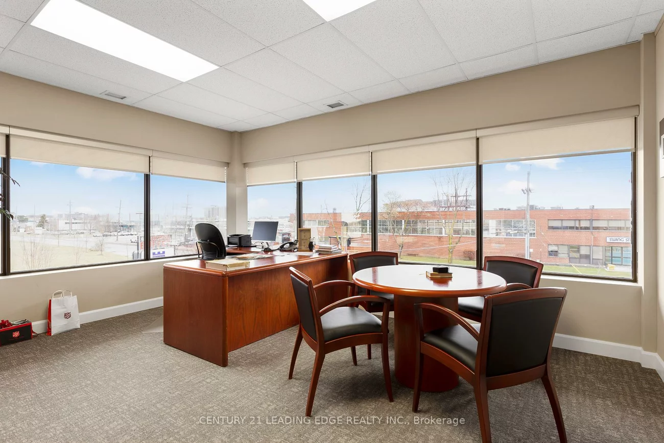 1645, Warden, Wexford-Maryvale, Toronto
