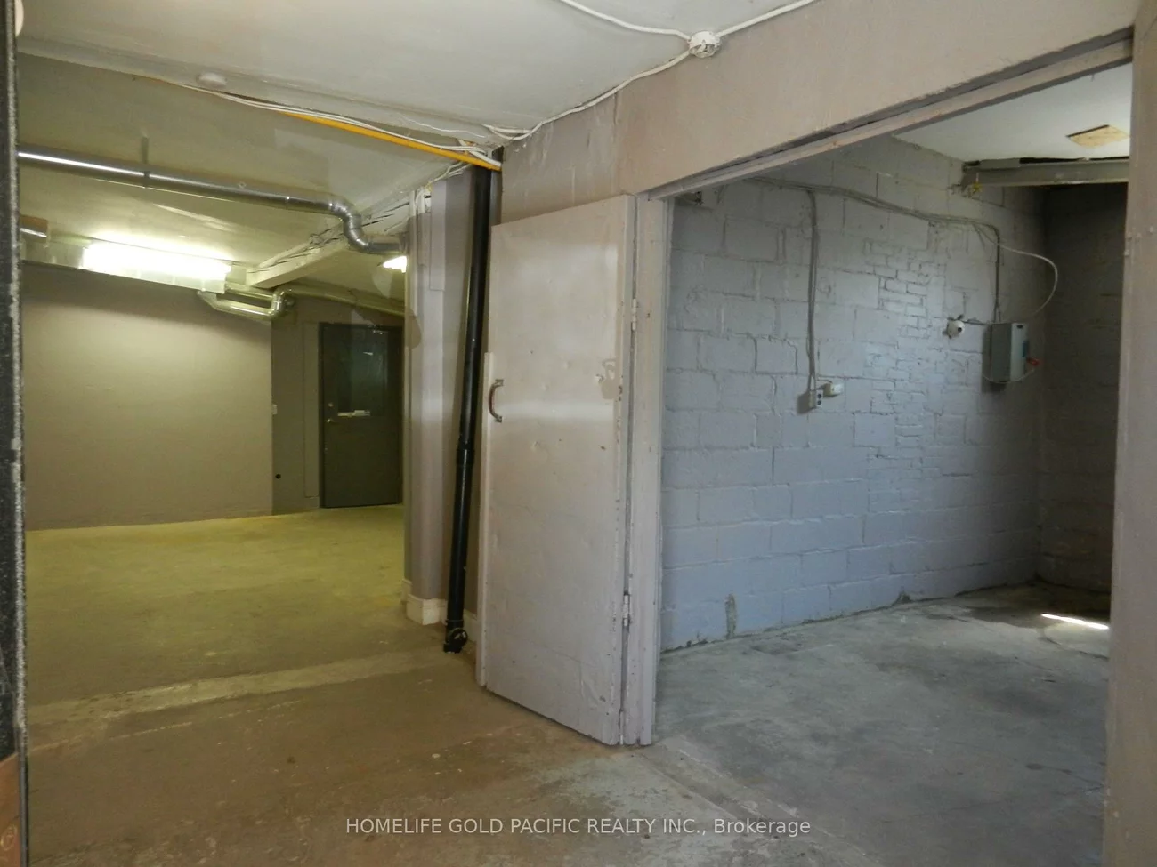21, Raleigh, Clairlea-Birchmount, Toronto