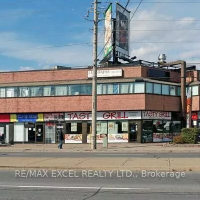 4352, Kingston, West Hill, Toronto