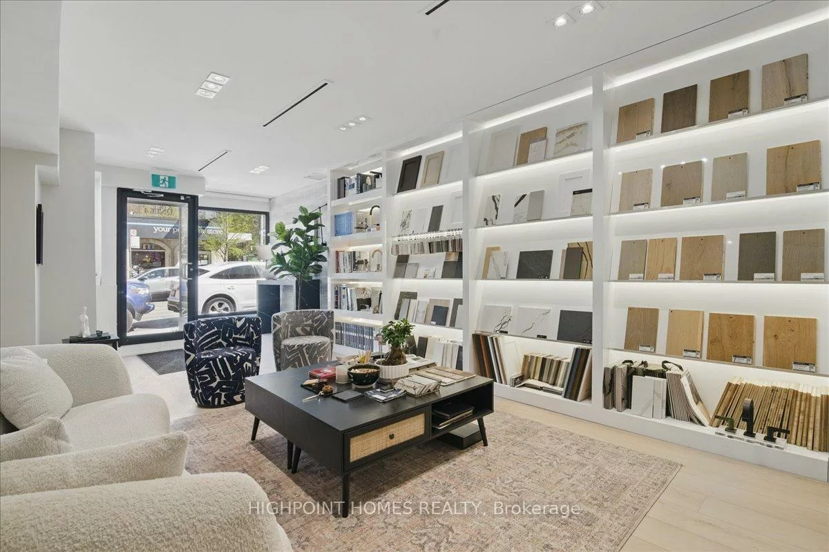 2359, Queen, The Beaches, Toronto