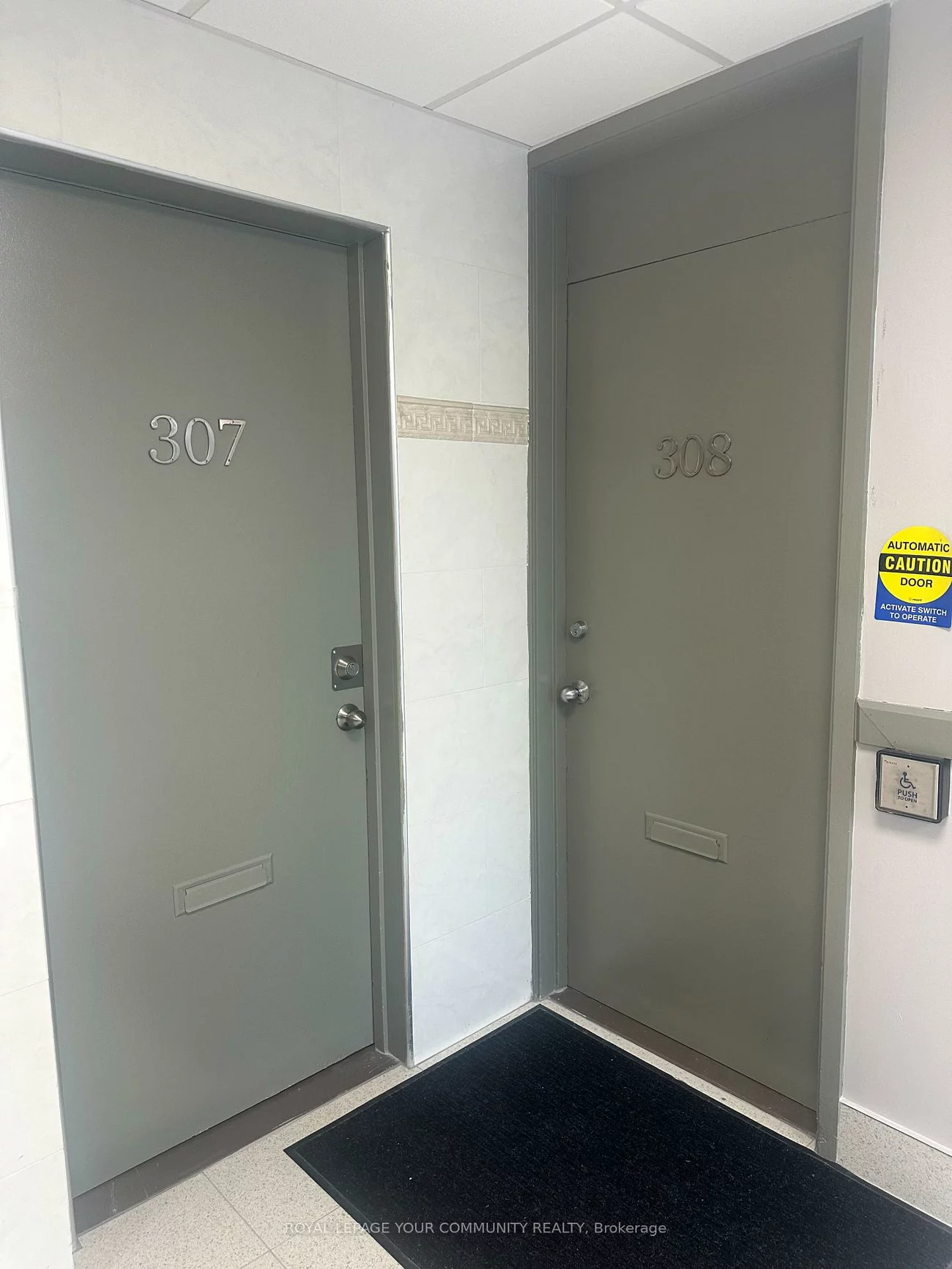 2901, Lawrence, Bendale, Toronto
