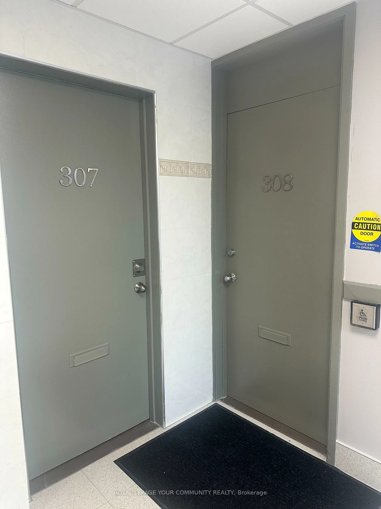 2901, Lawrence, Bendale, Toronto