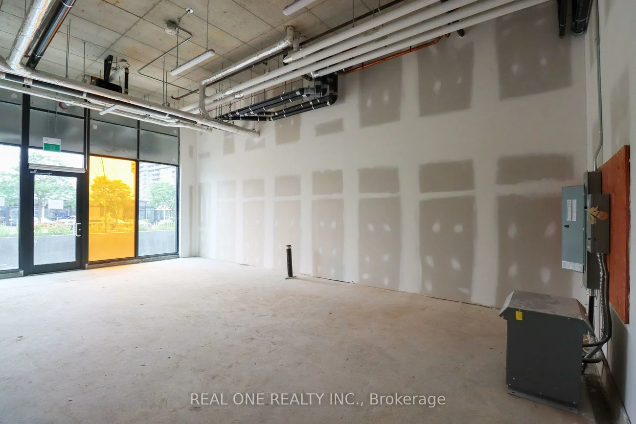 3433, Sheppard, Tam O'Shanter-Sullivan, Toronto