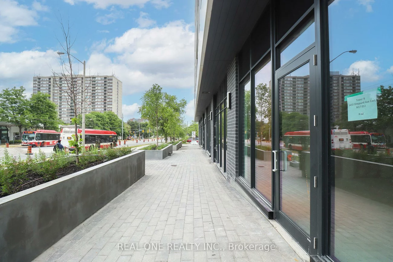 3433, Sheppard, Tam O'Shanter-Sullivan, Toronto