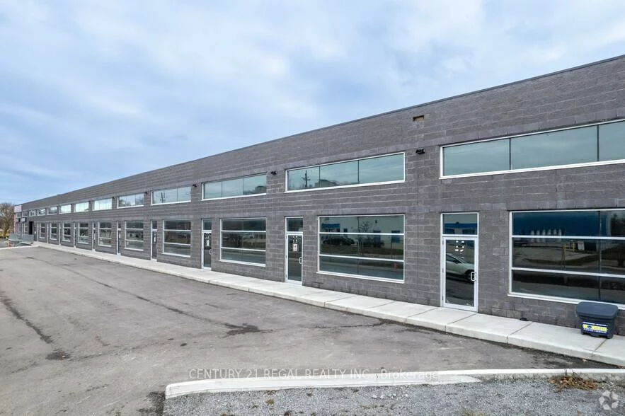 1550, Birchmount, Clairlea-Birchmount, Toronto