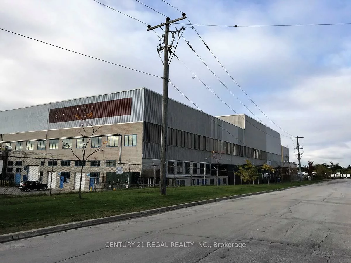 1550, Birchmount, Clairlea-Birchmount, Toronto