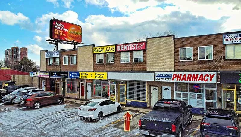 2811, Eglinton, Eglinton East, Toronto