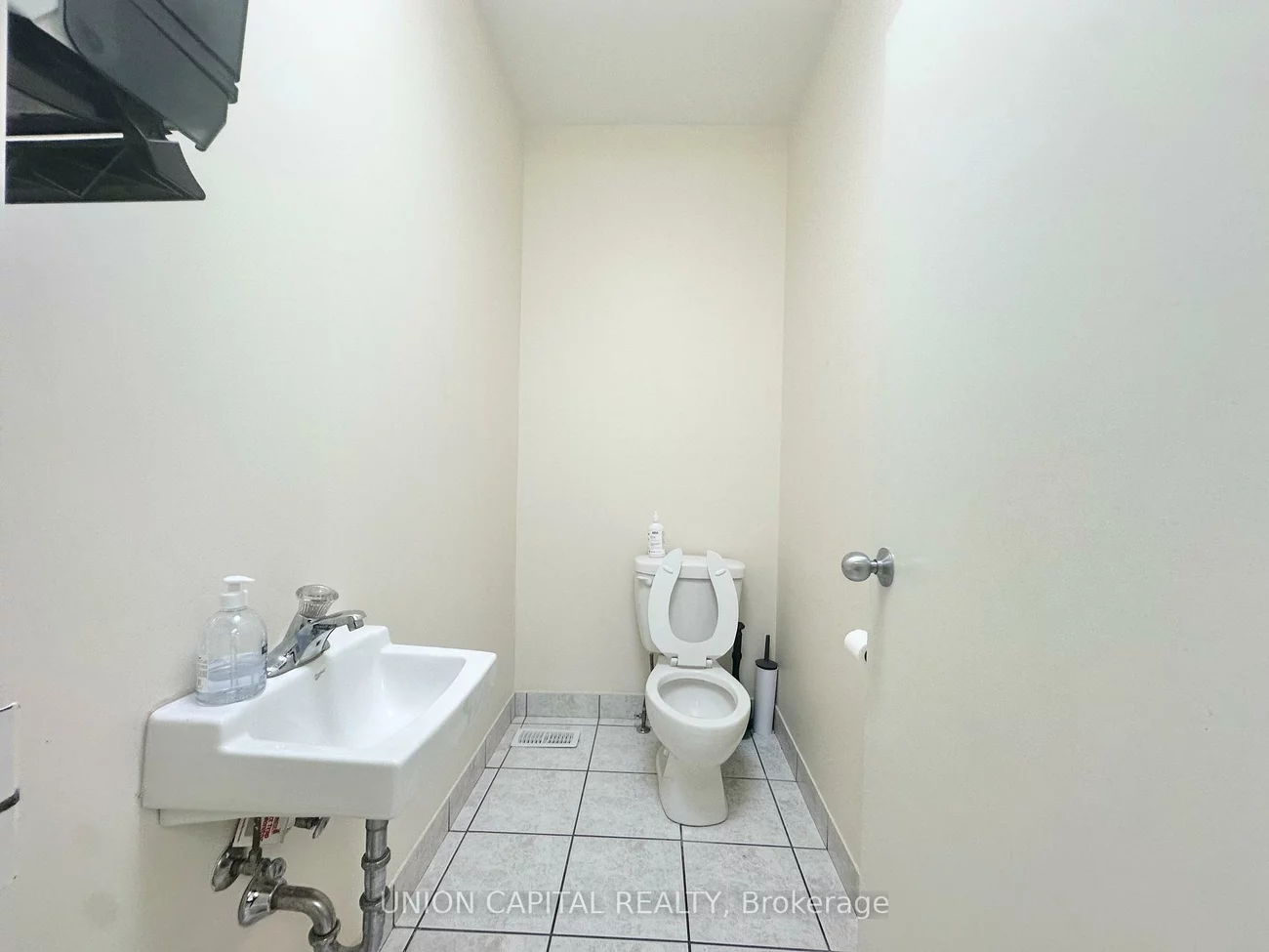 2811, Eglinton, Eglinton East, Toronto