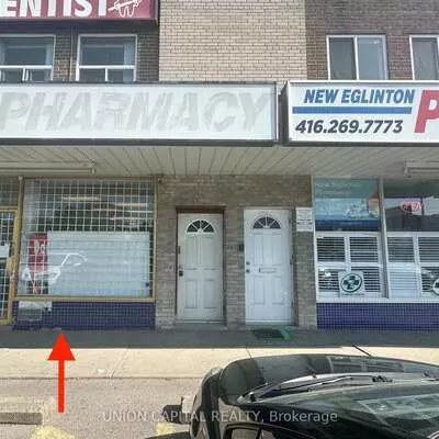 2811, Eglinton, Eglinton East, Toronto