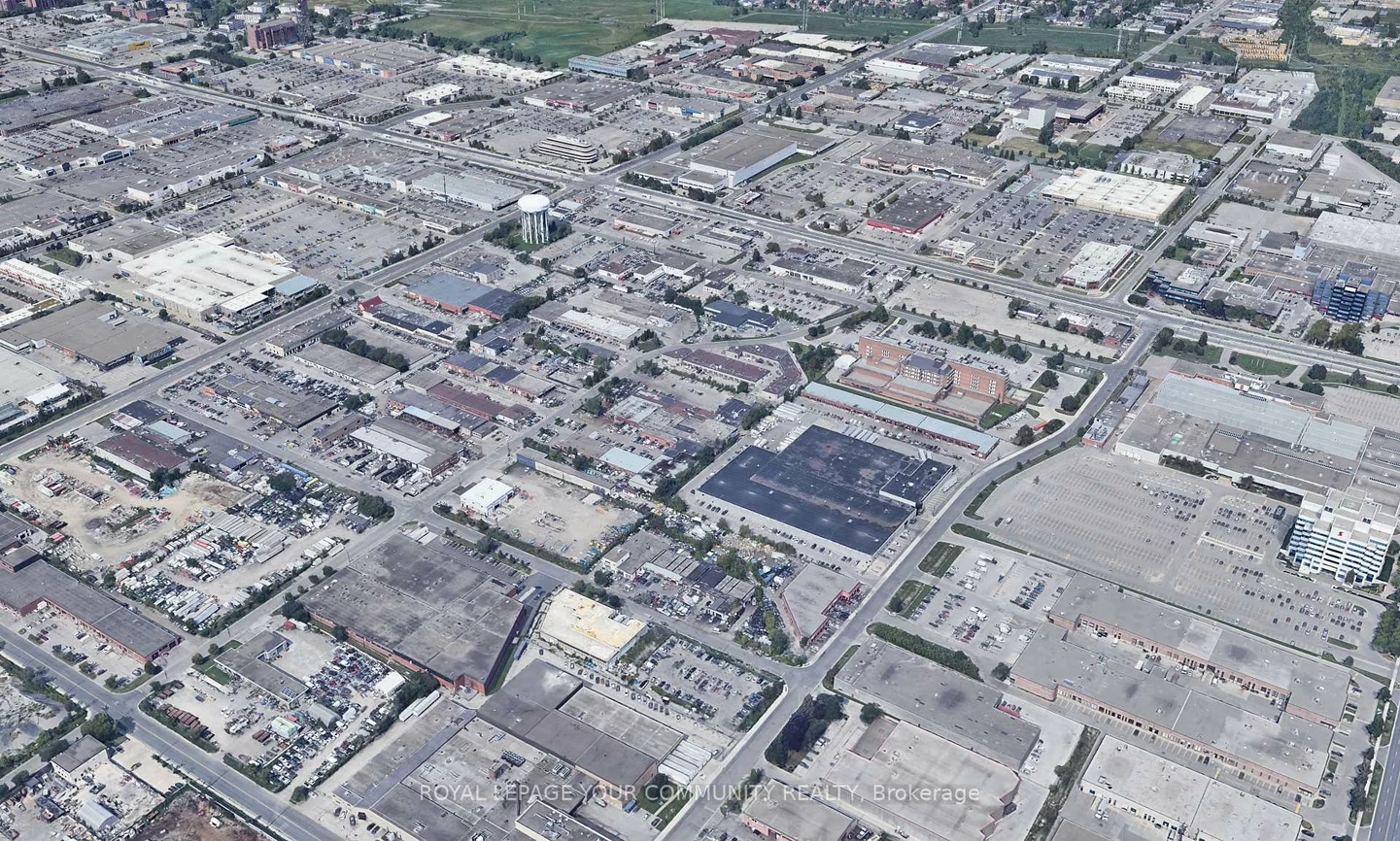 128, Manville, Clairlea-Birchmount, Toronto