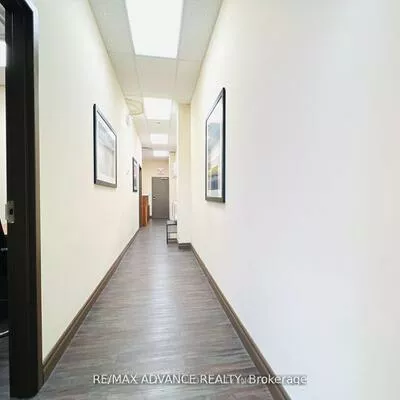 69, Lebovic, Clairlea-Birchmount, Toronto