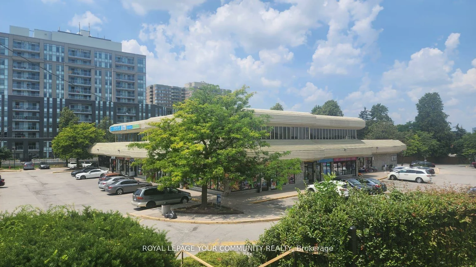 1001, Sandhurst, Agincourt North, Toronto