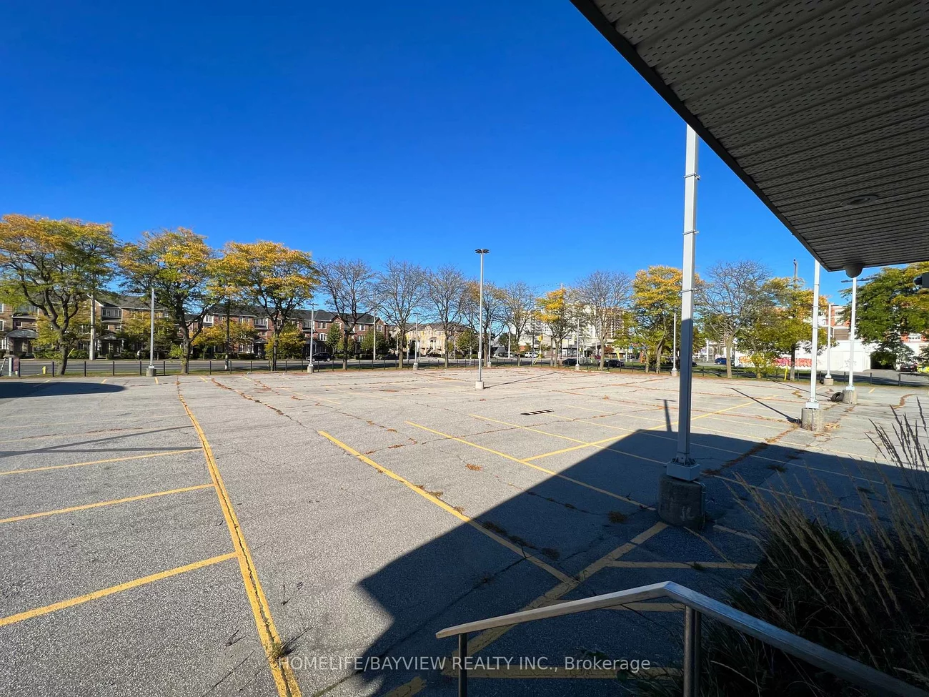 2851, Eglinton, Eglinton East, Toronto