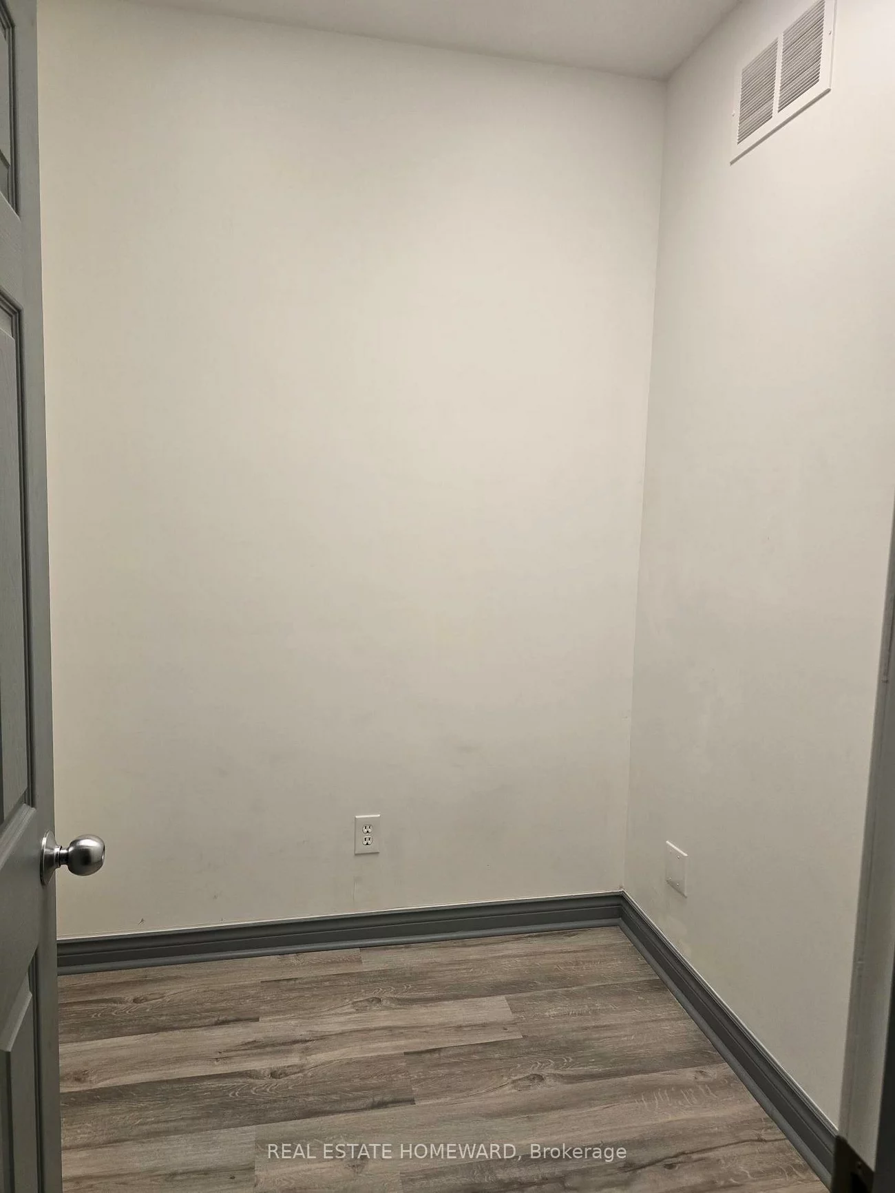 253, Danforth, North Riverdale, Toronto