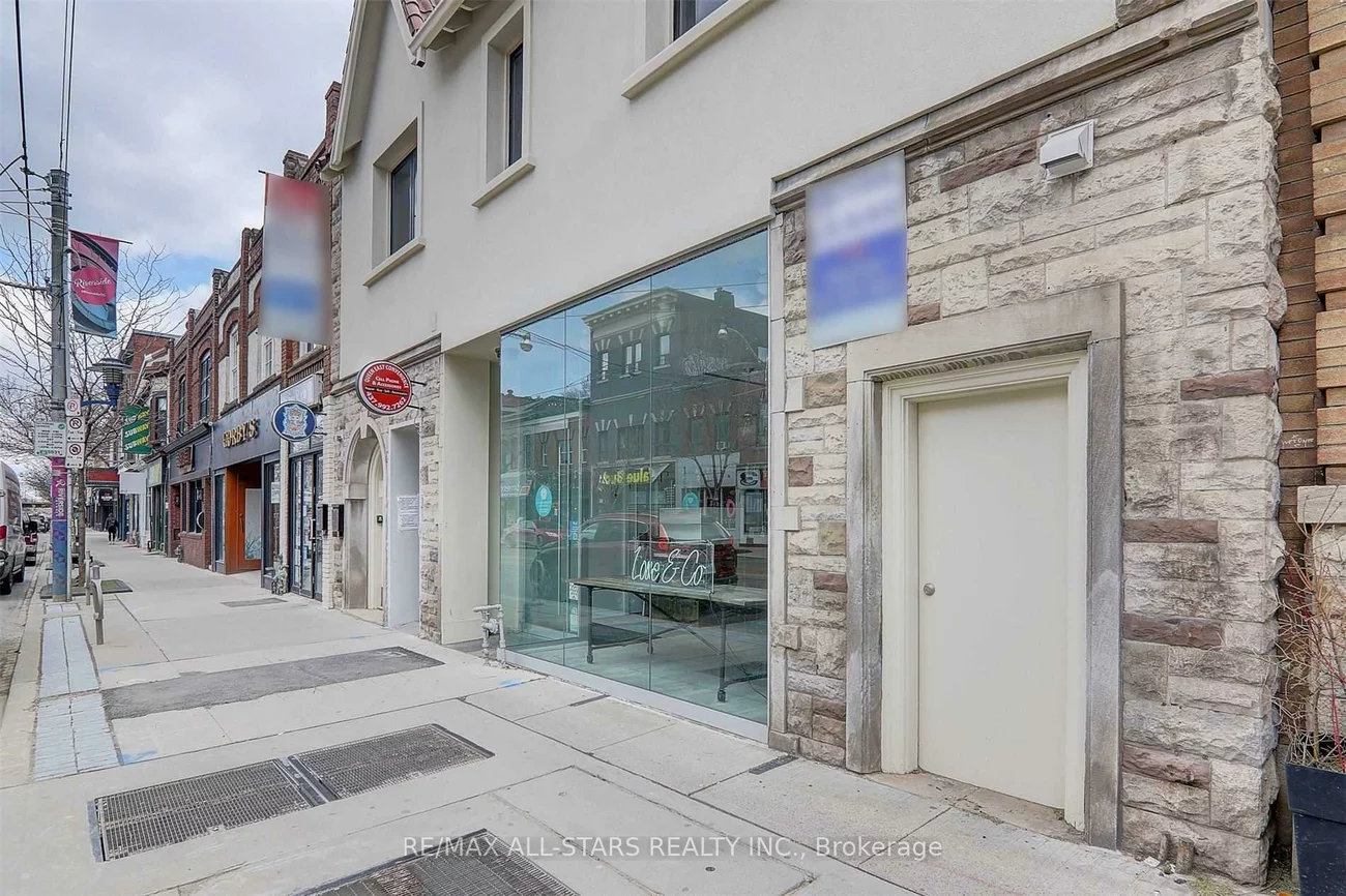 715, Queen, South Riverdale, Toronto