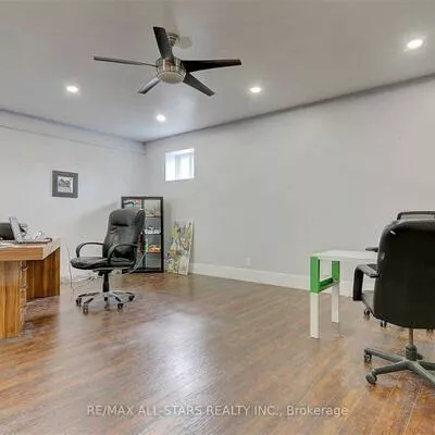 715, Queen, South Riverdale, Toronto