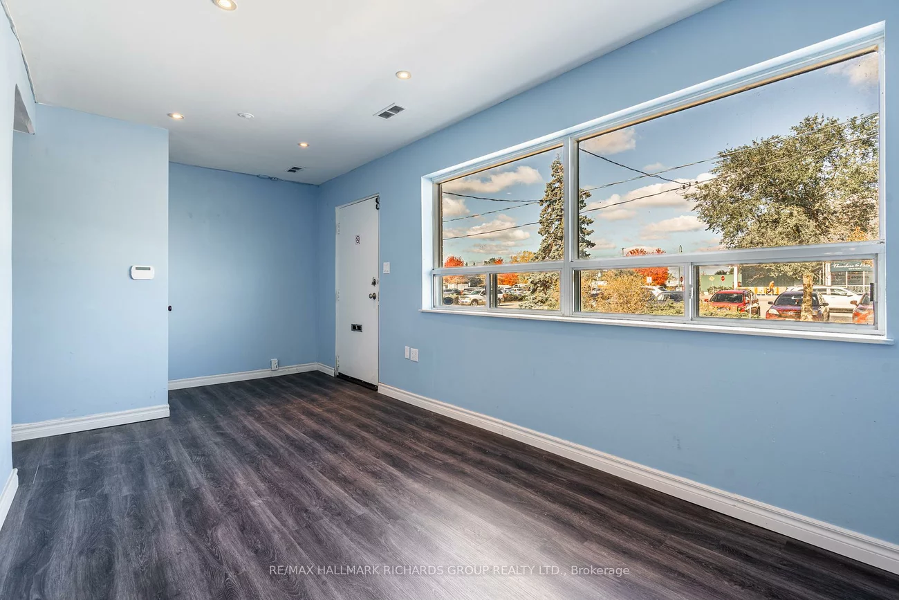 23, Musgrave, The Beaches, Toronto