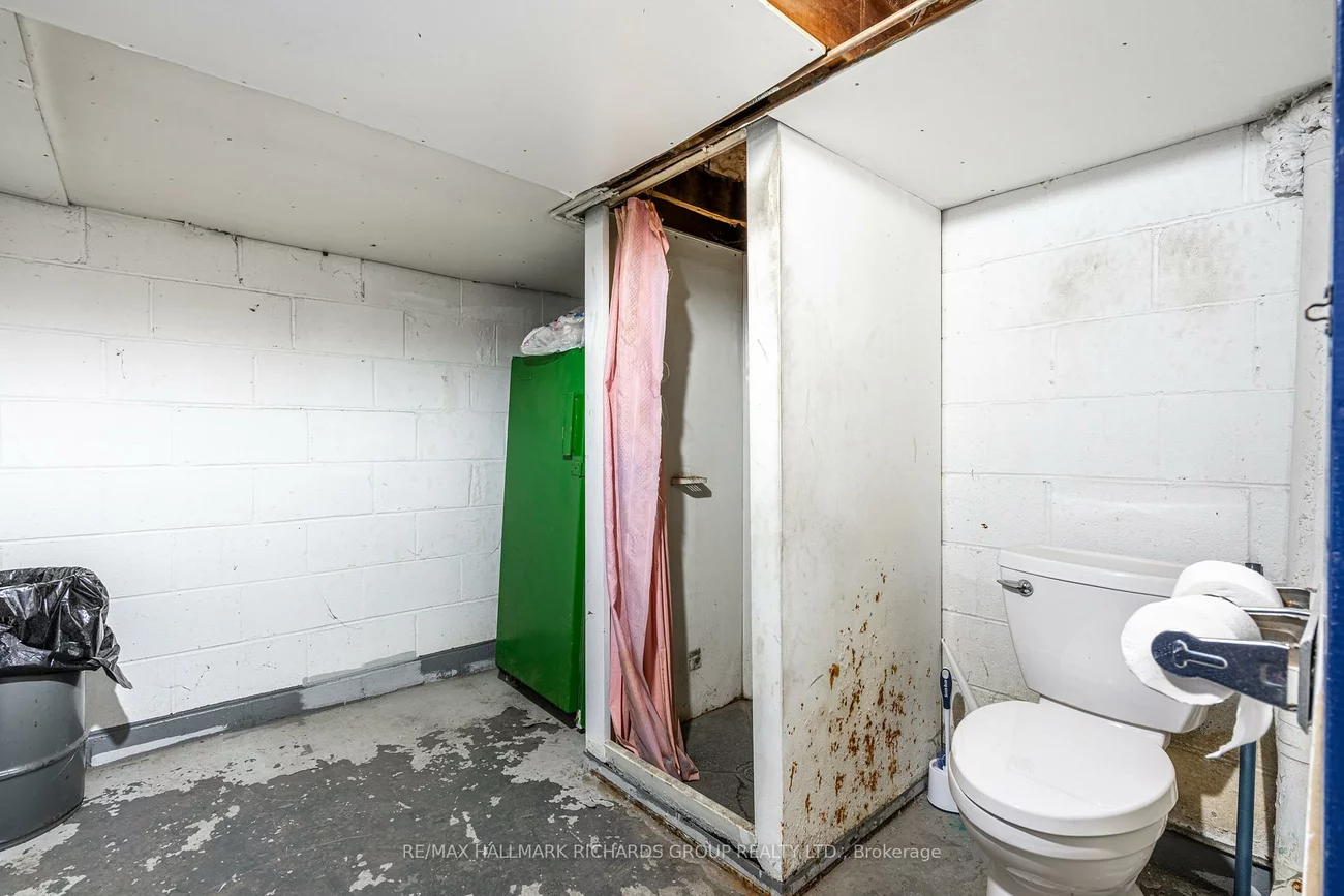 23, Musgrave, The Beaches, Toronto