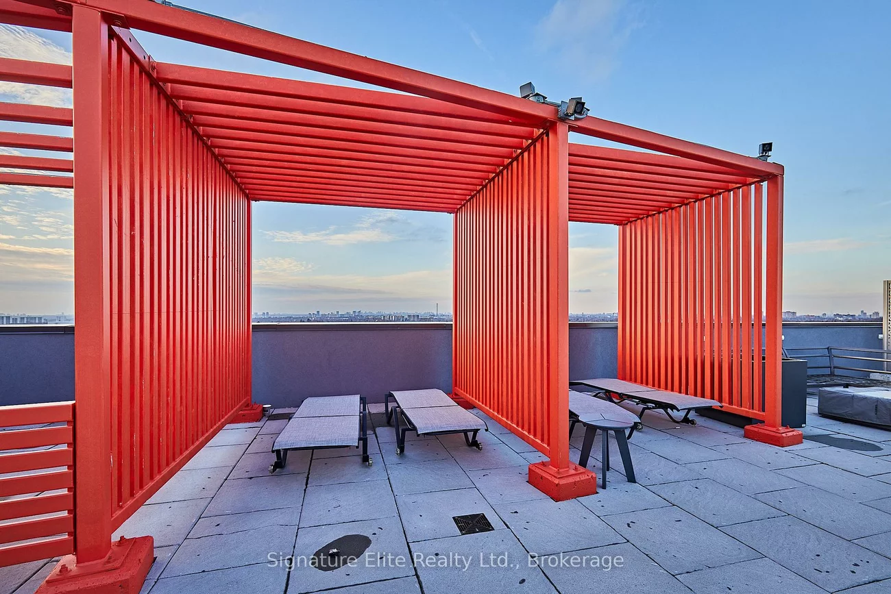 2213, Kingston, Birchcliffe-Cliffside, Toronto