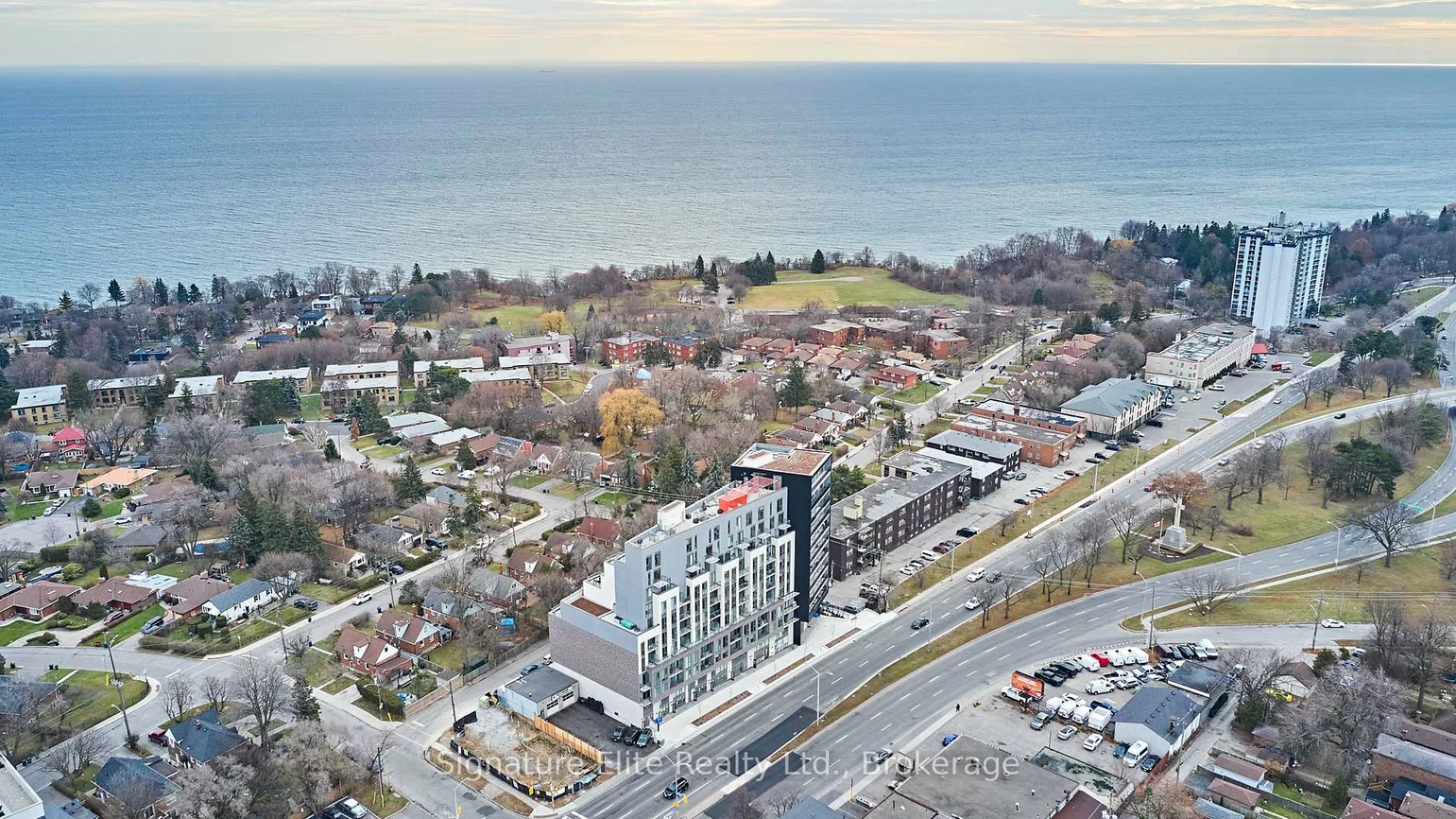 2213, Kingston, Birchcliffe-Cliffside, Toronto
