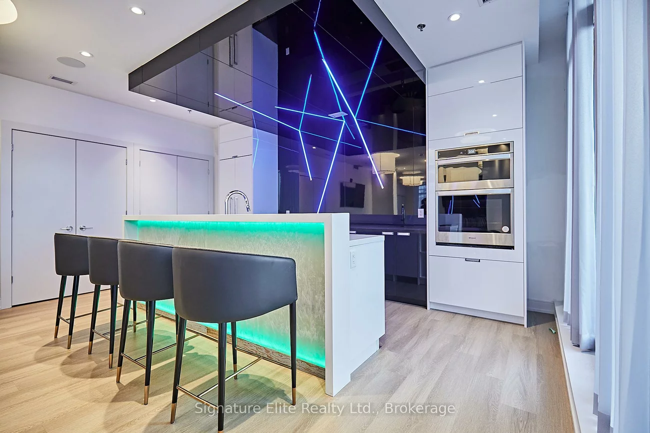 2213, Kingston, Birchcliffe-Cliffside, Toronto