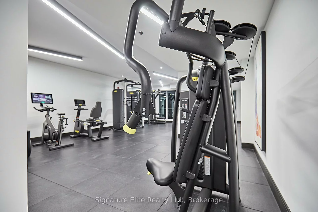 2213, Kingston, Birchcliffe-Cliffside, Toronto