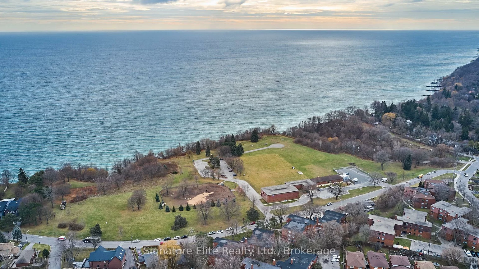 2213, Kingston, Birchcliffe-Cliffside, Toronto