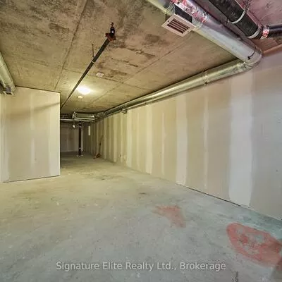 2213, Kingston, Birchcliffe-Cliffside, Toronto