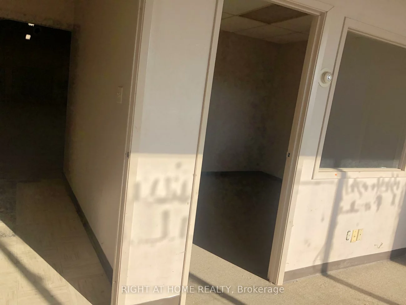 400, Finchdene, Rouge E11, Toronto